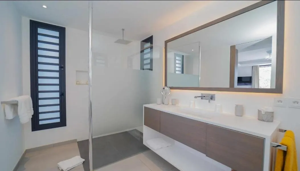 Cozy And Refined Villa For Six Guests In St-Barths St. Barthelemy